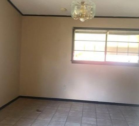 4th image of 813 Greymont Dr