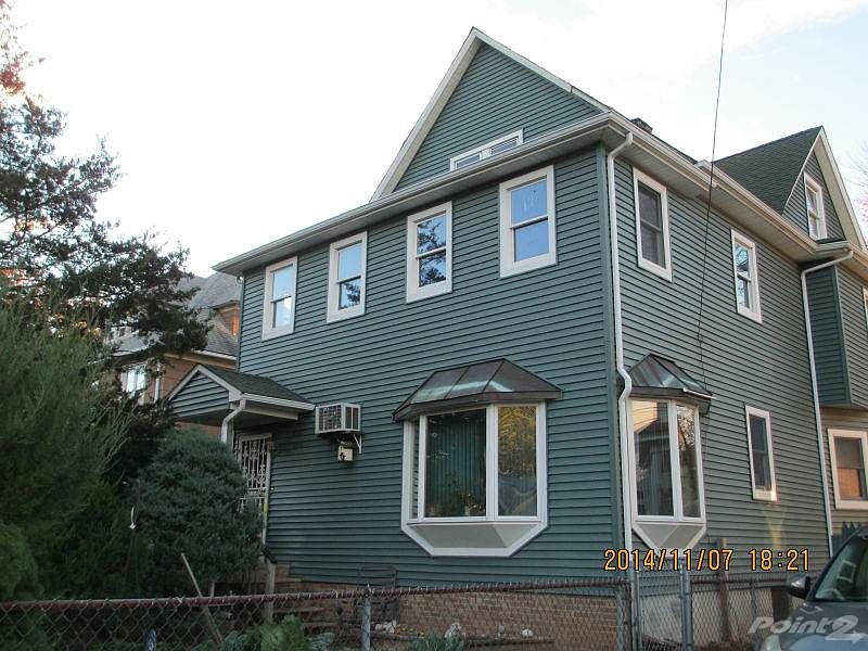 922-24 W 6th