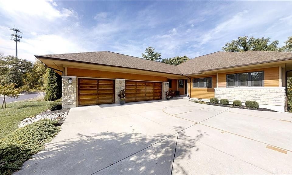 1st image of 4639 Elysian Way