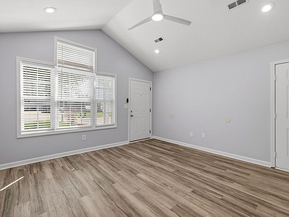 4th image of 451 Atlee Dr