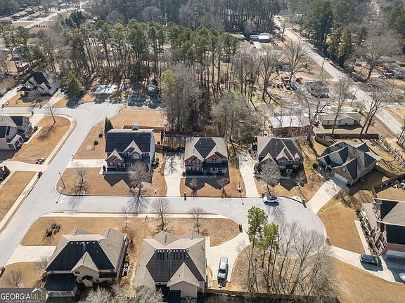 2nd image of 4173 Lilycrest Way