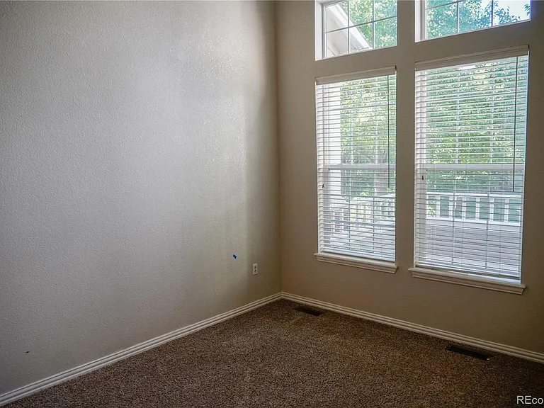 640 S Yarrow St — Photo 13