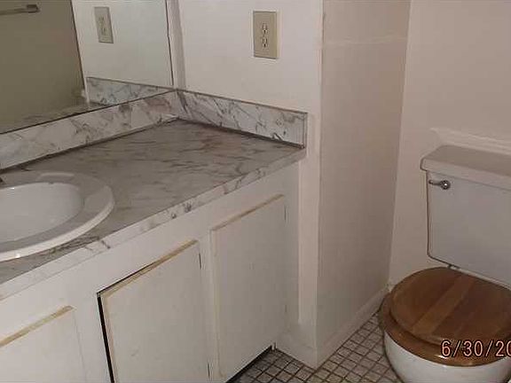 3rd image of 10405 Sunrise Lakes Blvd APT 307