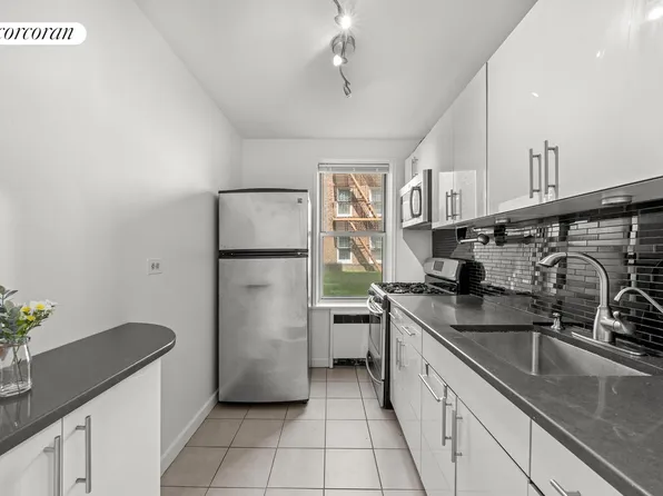 72-81 113th Street image 4 of 6