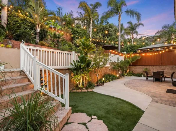 2285 Hillyer St, Carlsbad, CA 92008