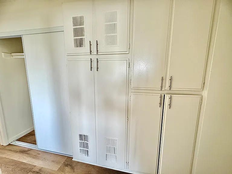 11200 Victory Blvd #9 — Photo 19