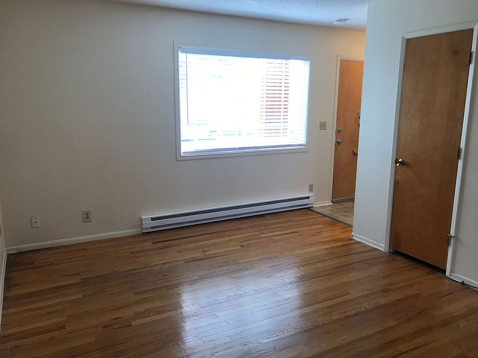 1st image of 2402-2452 E 8th St #P2446