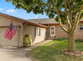 3120 Old Kent Rd SE, Kentwood, MI 49512