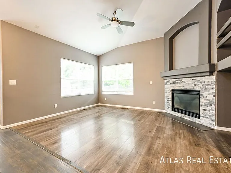 16548 High Desert Way — Photo 7