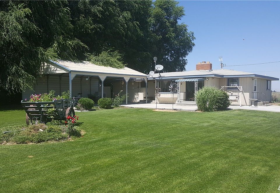 1st image of 10220 Road 13 NE