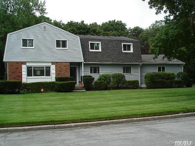 1st image of 29 W Northfield Drive