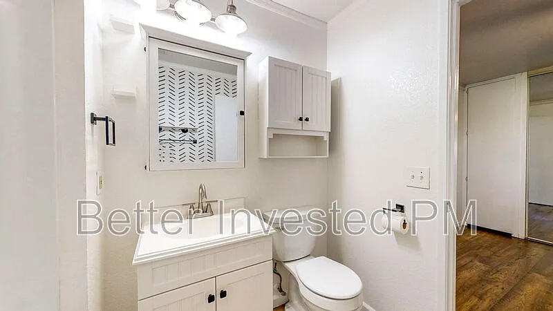 1 bed, 1.0 bath, 610 sqft, $1,950 — Photo 4