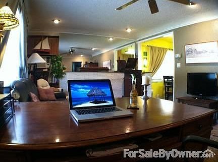 Work or Play
						:
						This Perfectly Situated Home Is Ideal For Relaxing Or A Little Work!