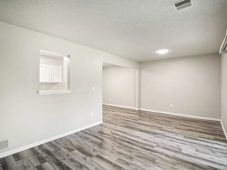 Grand Vue Townhomes — Photo 17