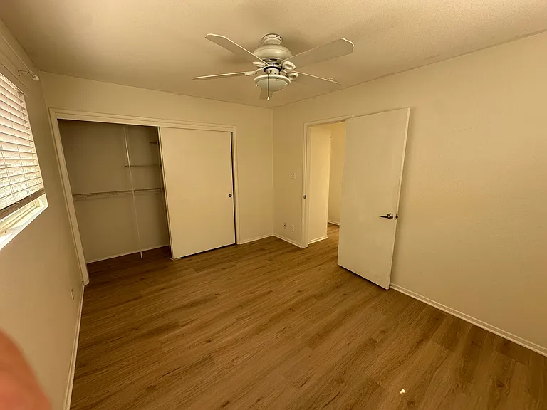 362 Rossmore Dr #DOWNSTAIRS — Photo 6