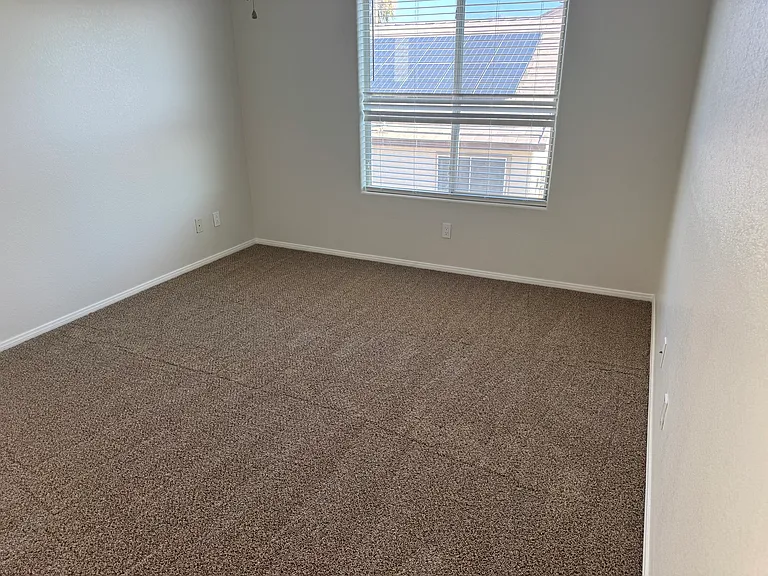 628 Bengal Bay Ave — Photo 5