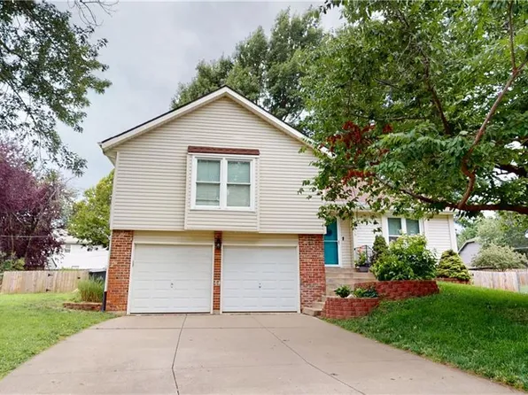 16115 W 154th Ter, Olathe, KS 66062