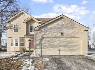 156 Windward Dr, Pataskala, OH 43062