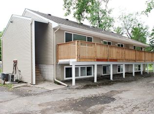 1604 Cohansey St, Saint Paul, MN 55117