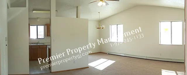 2902 Pinyon Ave — Photo 7