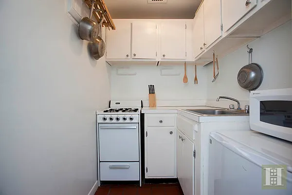 Sold by Halstead Real Estate | media 12