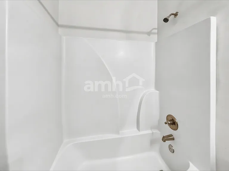 1706 Antebellum Dr — Photo 15