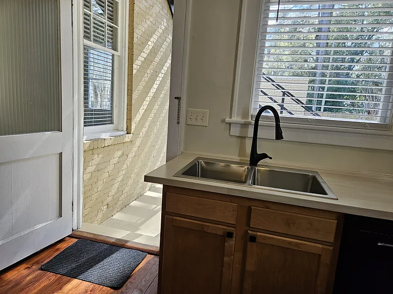 1101 Ott St — Photo 22