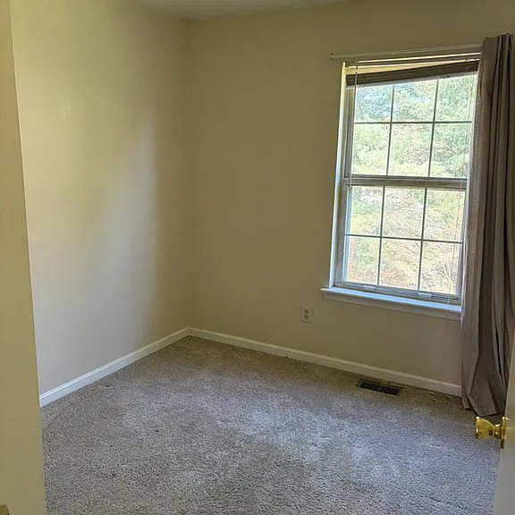 3361 Cheverly Ct — Photo 21