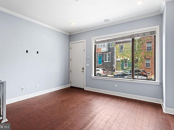 2nd image of 1419 S 21st St