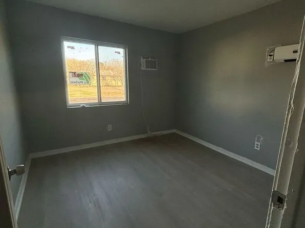 1511 22nd St #B, Lubbock, TX 79411