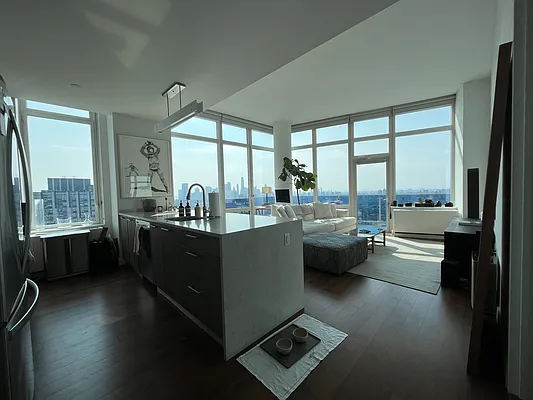 Rented by Corcoran | media 3