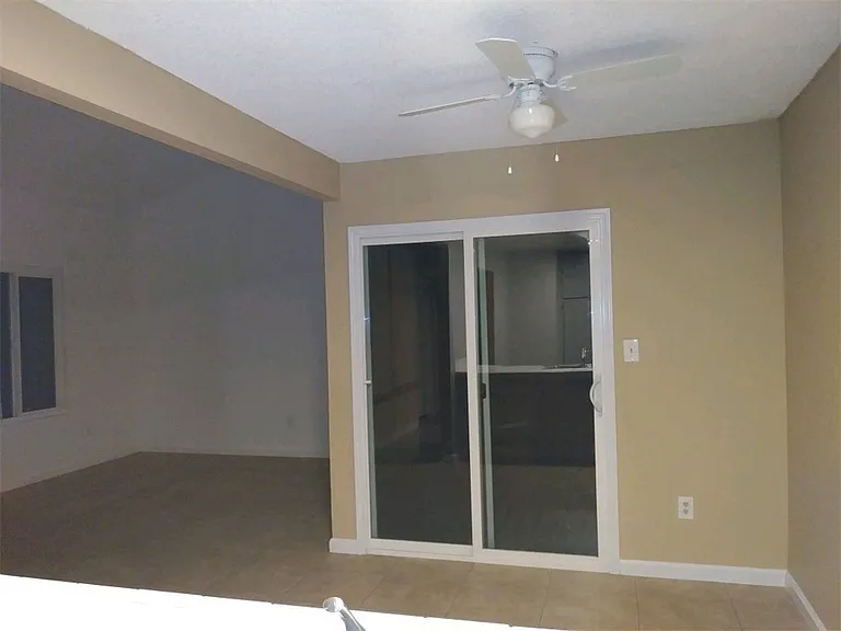 2100 Pinon Springs Cir #A — Photo 17