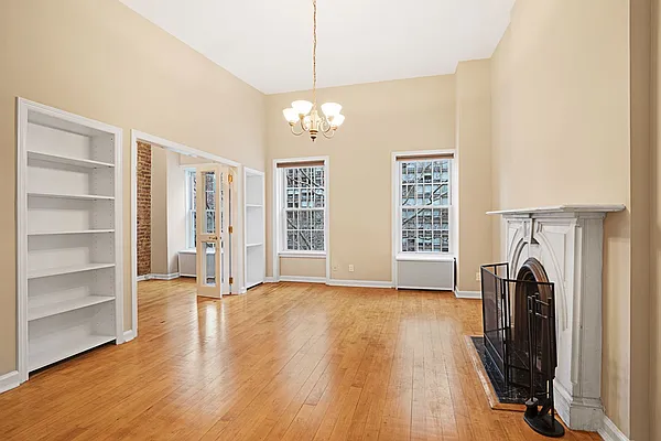 Rented by Compass | media 20