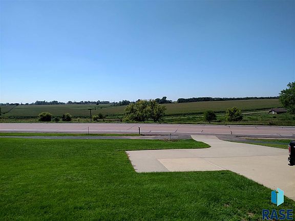 5th image of 46422 W 38th Hwy