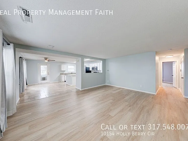 10154 Holly Berry Cir — Photo 7