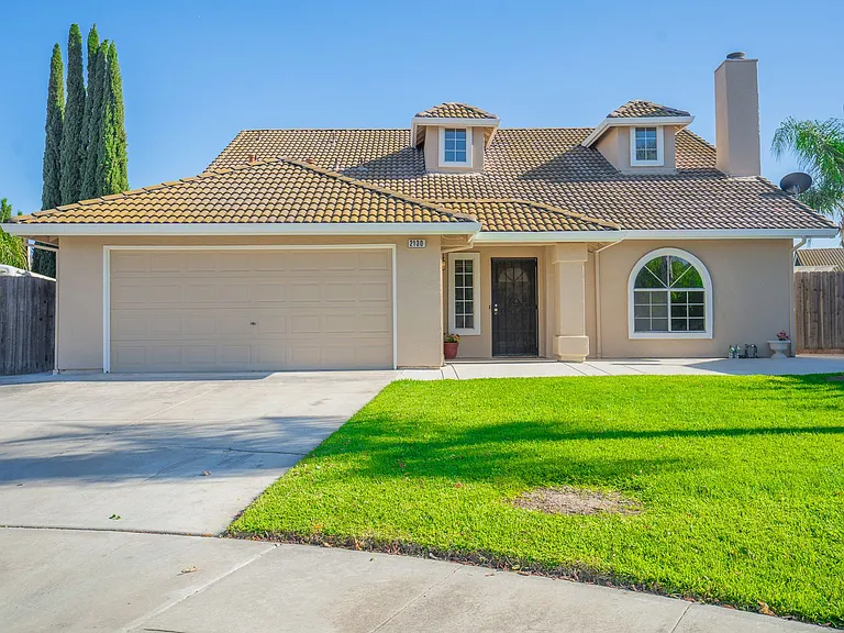 2130 Hidden Canyon Way — Photo 1