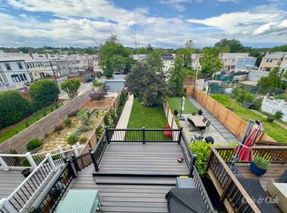 825 Emerson St NW, Washington, DC 20011