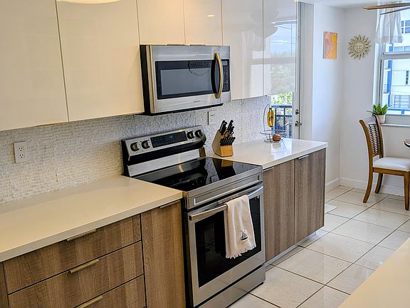 2nd image of 1501 S Ocean Dr APT 404