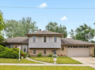 5123 W 119th St, Alsip, IL 60803