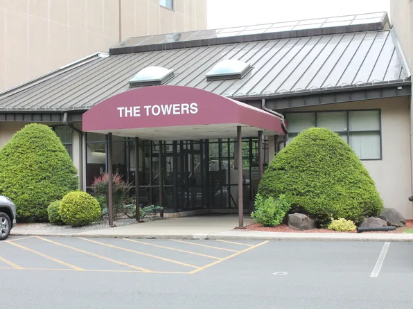 106 Putter Drive #106, Wallingford, CT 06492