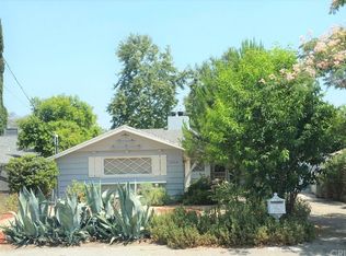 23213 Sylvan St, Woodland Hills, CA 91367
