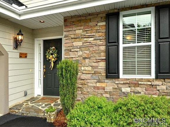 2nd image of 240 Towne Place Dr