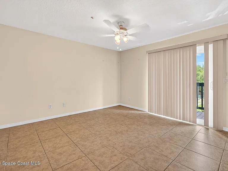 7667 N Wickham Rd #219 — Photo 16