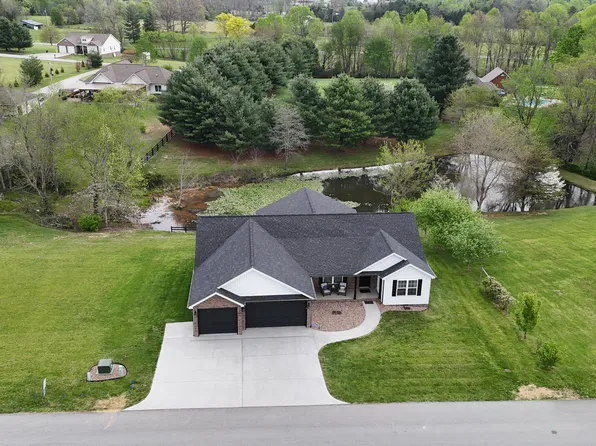 224 Cloyd Dr, London, KY 40741