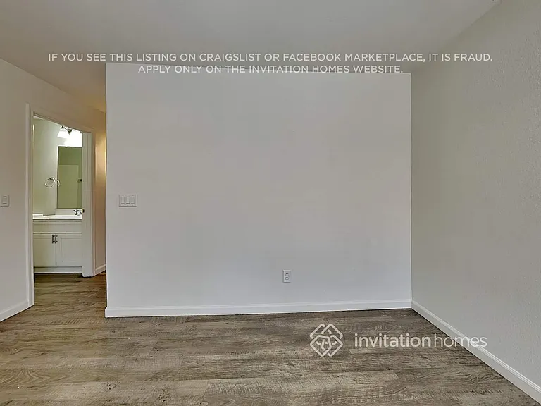12218 W Hadley St — Photo 15