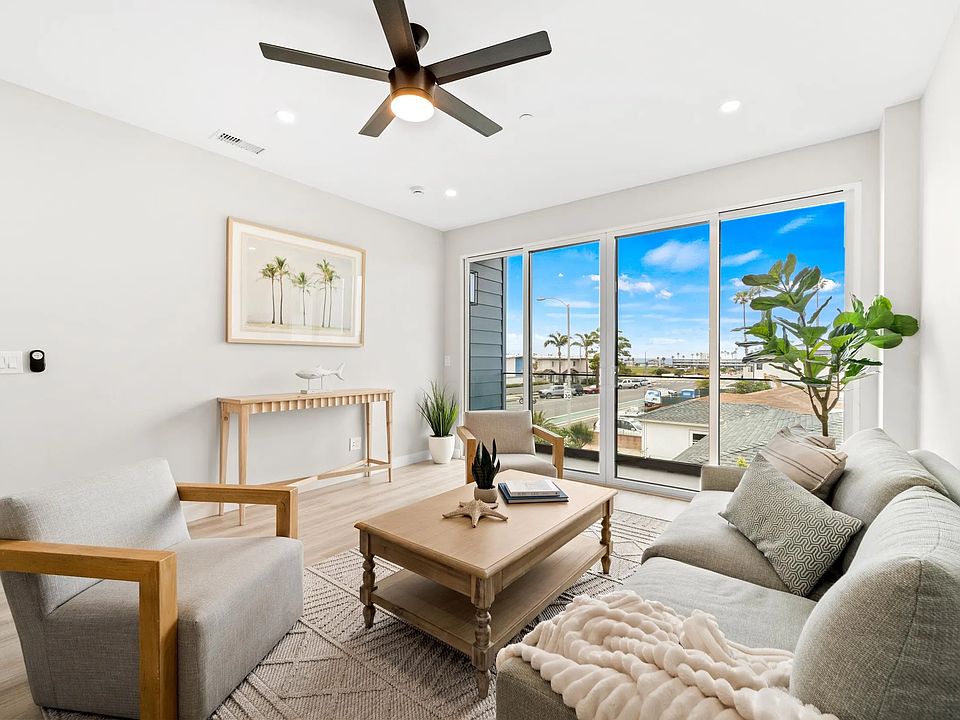 1st image of 350 Imperial Beach Blvd