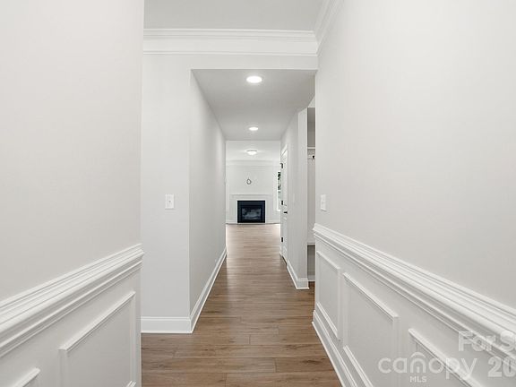 4th image of 2777 Ashton Park Ln