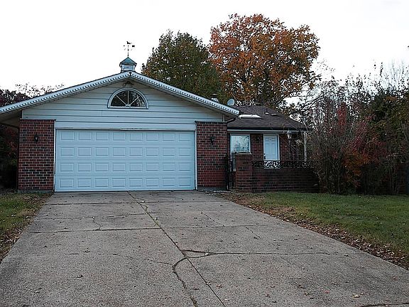 2nd image of 2245 Windsor Dr