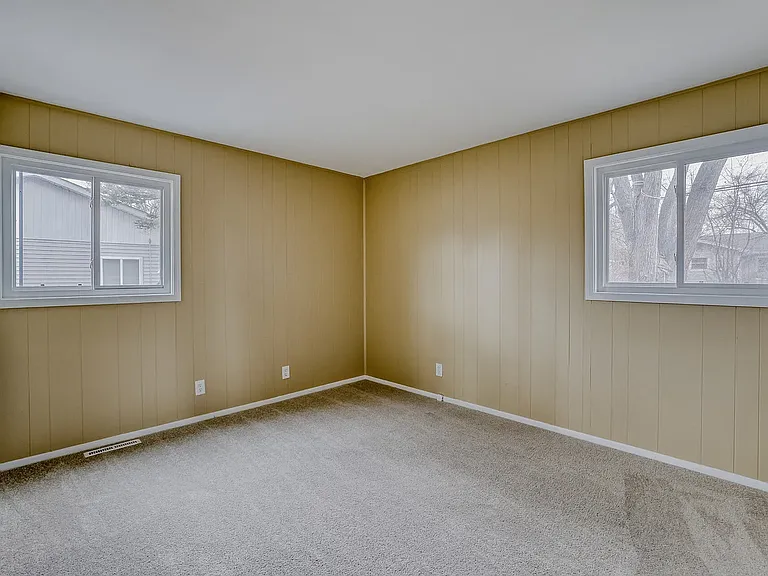 17 S Bartlett Rd — Photo 10