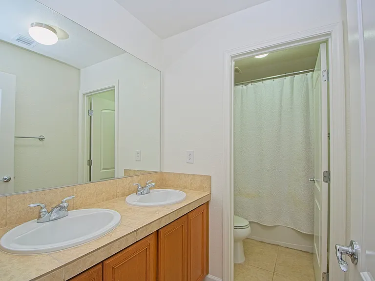 10725 Cordero Dr — Photo 25